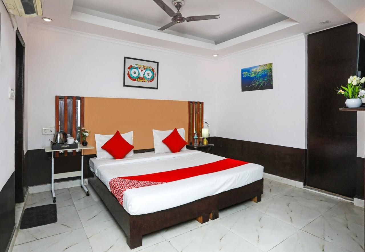 Hotel O Ocean Blue Residency Near Vs Mall Nova Deli Exterior foto