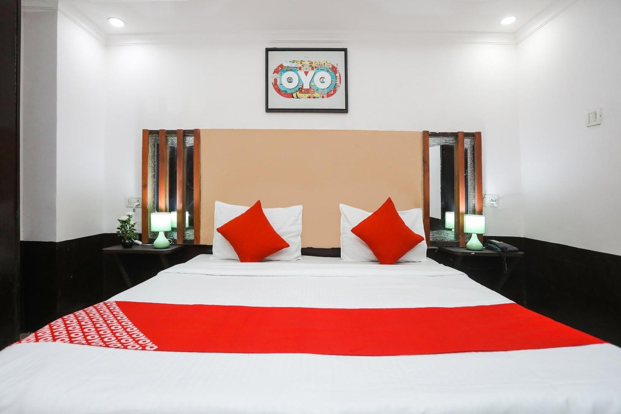 Hotel O Ocean Blue Residency Near Vs Mall Nova Deli Exterior foto